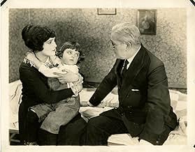 Famous trivia from Hollywood movie : Beyond the Rainbow (1922)