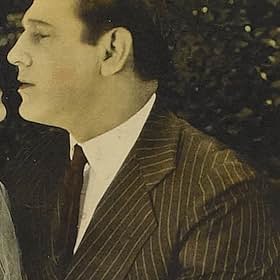 Famous trivia from Hollywood movie : A Fight to the Finish (1925)