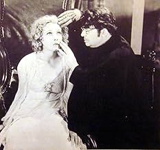 Famous trivia from Hollywood movie : The Cat Creeps (1930)