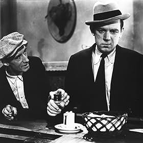 Famous trivia from Hollywood movie : Men Are Like That (1930)