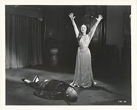 Famous trivia from Hollywood movie : The Son-Daughter (1932)