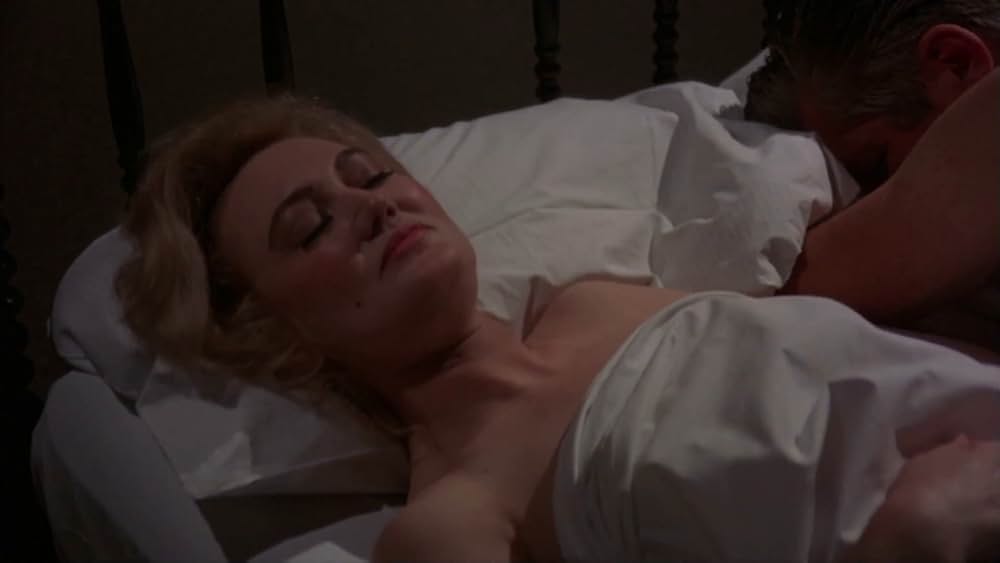 Famous trivia from Hollywood movie : Blood and Lace (1971)
