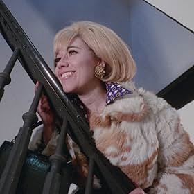 Famous trivia from Hollywood movie : Come Play with Me (1968)