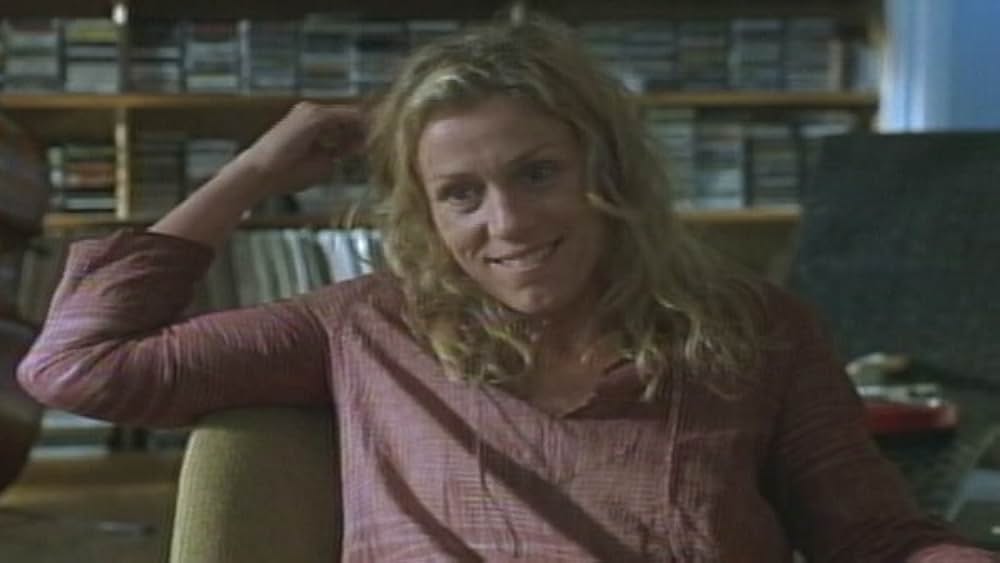 Famous trivia from Hollywood movie : Laurel Canyon (2002)