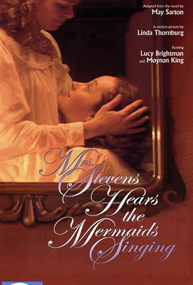 Famous trivia from Hollywood movie : Mrs. Stevens Hears the Mermaids Singing (2004)